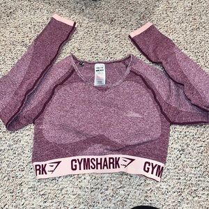 Gymshark crop top shirt